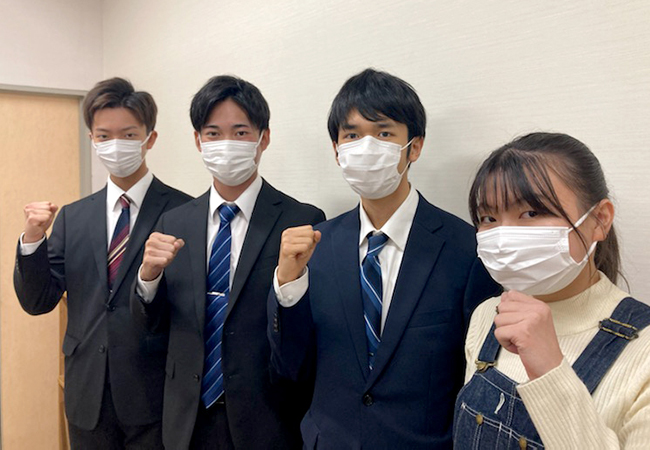 久保校自慢のスタッフです