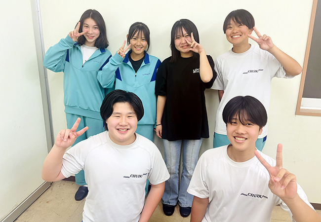 仲良しで雰囲気明るい校舎です!